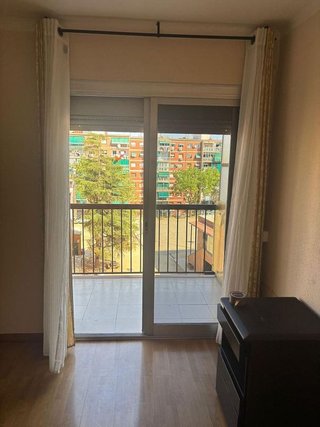Piso en venta en Artigas - Llefià en Badalona