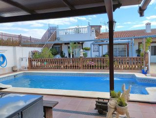 Casa adosada en venta en Zona Pueblo en Pilar de la Horadada