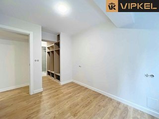 Piso en venta en Cuatro Caminos - Plaza de la Cubela en Coruña (A)
