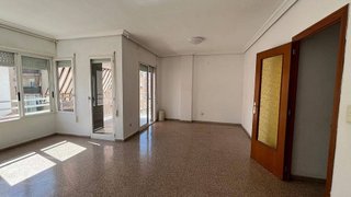 Piso en venta en Carrús Est - Camí dels Magros en Elche