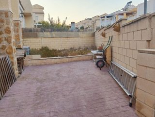 Casa pareada en venta en Monforte del Cid