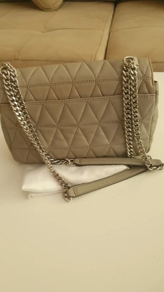 Bolso Michael Kors Gris Acolchado