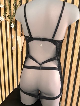 Body elegante encaje negro tallaL/xl