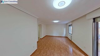 Piso en venta en Franciscanos en Albacete