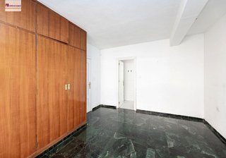 Piso en venta en Centro - Sagrario en Granada