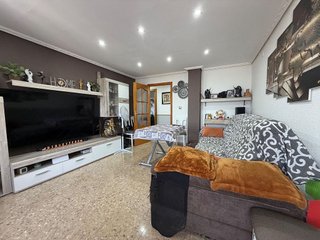 Piso en venta en Parque de la Bombilla-Pla de Rascanya en Llíria