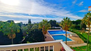 Piso en venta en Parque de la Paloma en Benalmádena