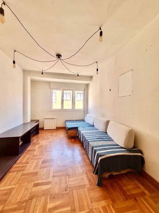 Piso en venta en El Llano en Gijón
