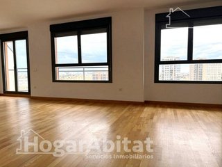 Piso en venta en La Punta en Valencia
