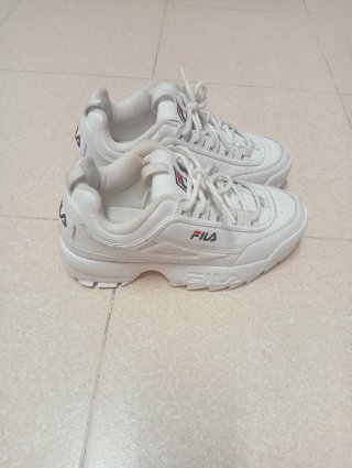 Zapatillas Fila plataforma blancas
