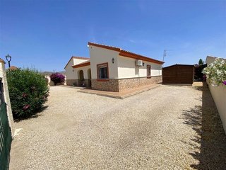 Chalet en venta en Zurgena