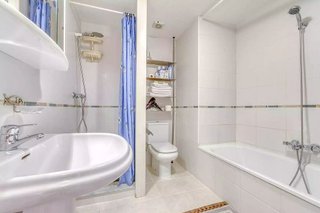 Piso en venta en Salatar en Roses