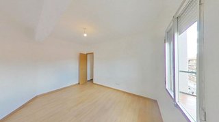 Piso en venta en Palomeras bajas en Madrid