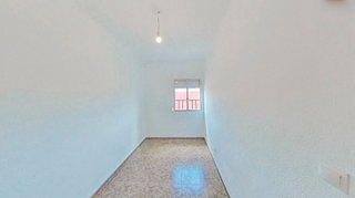 Piso en venta en Palomeras bajas en Madrid
