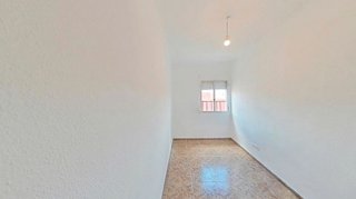 Piso en venta en Palomeras bajas en Madrid