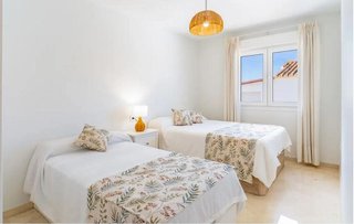 Casa pareada en venta en Los Boliches en Fuengirola
