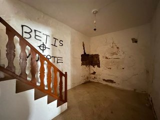 Chalet en venta en Carmona