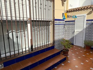 Casa adosada en venta en La Banda - Campo de Fútbol en Chiclana de la Frontera