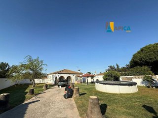 Chalet en venta en Pinar de los Franceses - Marquesado en Chiclana de la Frontera