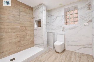 Casa adosada en venta en Padul