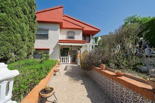 Chalet en venta en Padul