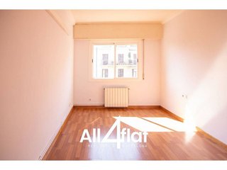 Piso en venta en El Camp d'en Grassot i Gràcia Nova en Barcelona