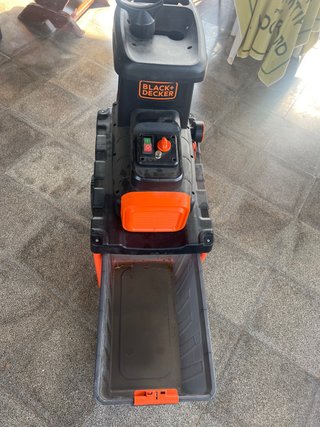 Biotriturador Compostador Black+Decker