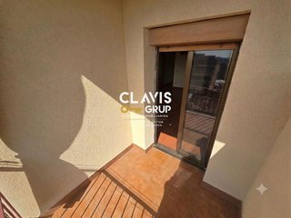 Piso en venta en La Prosperitat en Barcelona