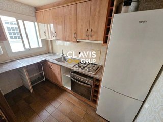 Piso en venta en La Prosperitat en Barcelona