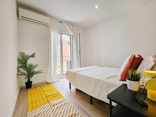 Piso en venta en El Raval en Barcelona