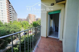 Piso en venta en La Maternitat i Sant Ramon en Barcelona