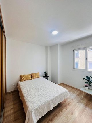 Piso en venta en Parque Victoria Eugenia en Málaga