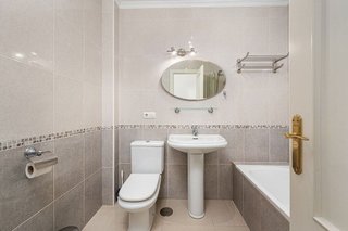 Piso en venta en Chaparil - Torrecilla en Nerja