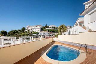 Piso en venta en Chaparil - Torrecilla en Nerja