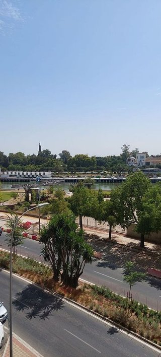 Piso en venta en Los Remedios en Sevilla