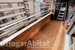 Piso en venta en El Cabanyal- El Canyamelar en Valencia