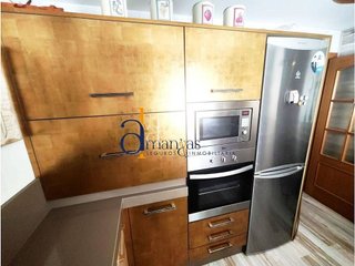 Piso en venta en Hoya del Molino en Lucena