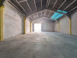 Nave industrial en venta en Santa Clara en Sevilla