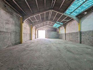 Nave industrial en venta en Santa Clara en Sevilla