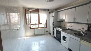 Piso en venta en Hospital - G3 - G2 en Burgos