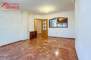 Piso en venta en Huerta de la Reina - Trassierra en Córdoba