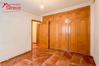 Piso en venta en Huerta de la Reina - Trassierra en Córdoba