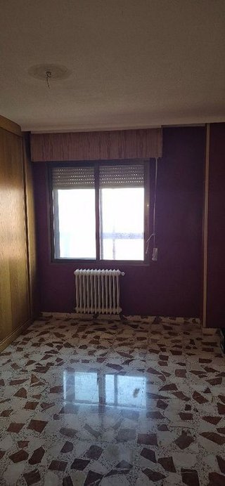Piso en venta en Santa Cruz - Industria - Polígono Campollano en Albacete