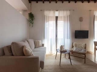 Piso en venta en La Goleta - San Felipe Neri en Málaga