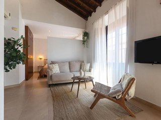 Piso en venta en La Goleta - San Felipe Neri en Málaga
