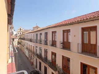 Piso en venta en La Goleta - San Felipe Neri en Málaga