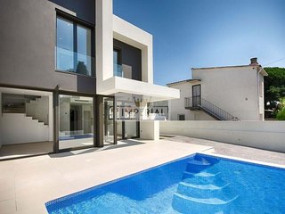 Casa pareada en venta en Empuriabrava en Castelló d´Empúries
