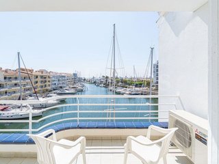 Piso en venta en Empuriabrava en Castelló d´Empúries