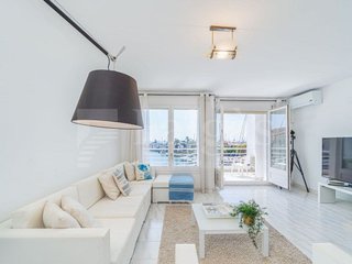 Piso en venta en Empuriabrava en Castelló d´Empúries