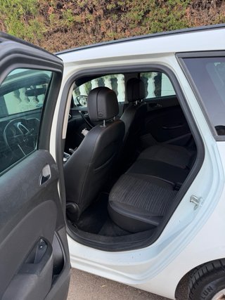 Opel Astra 2015